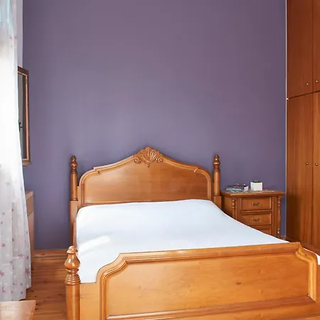 Holiday home Korinthos House Plv Bolation